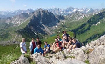 Berggipfel, Königsschlösser, Hüttentour, München, Rafting – viele neue und tolle Eindrücke bei der Allgäu-Freizeit