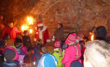 Nikolauswanderung – Zum Knecht mit Fackeln wandern