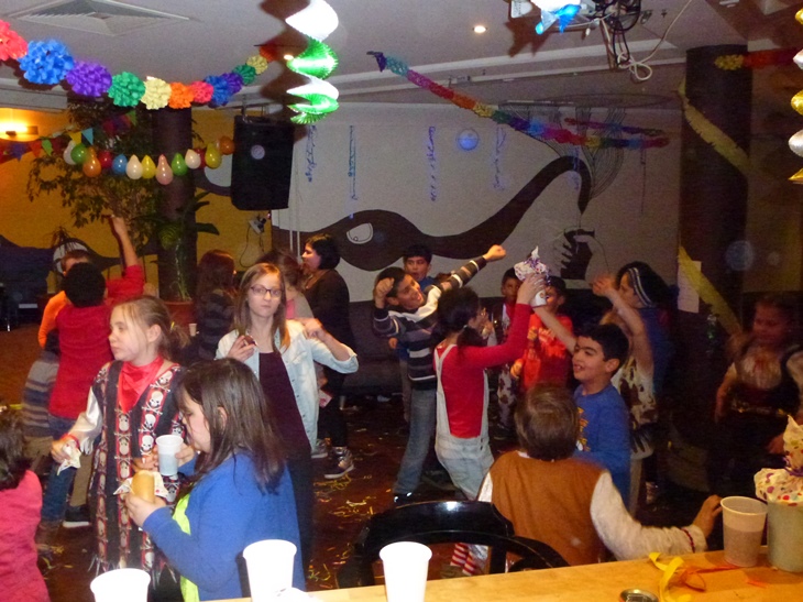 „Bawehause HELAU“: Kinderfaschings-Party im JUZ