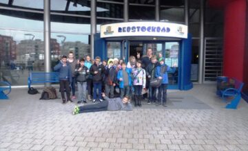 „Alohabeach“ & Badespaß im Frankfurter Rebstockbad