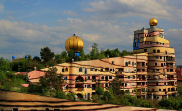 Ausflug zur „Wald-Spirale“ (Hundertwasserhaus) nach Darmstadt