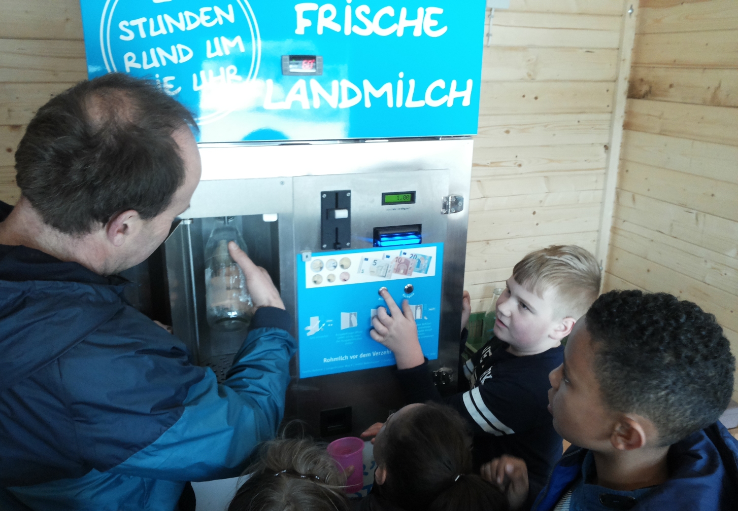 Spontaner Ausflug zur Milchtankstelle