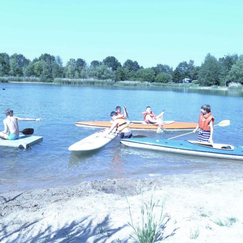 Viel Spaß und Action beim „Boyz-Day“ am Sickenhöfer See Die 13 Jungs, die am Freitag, 13. September, zum „Boyz-Day“ der Kinder- und Jugendförderung an den Sickenhöfer See gekommen waren, genossen [&hellip;]