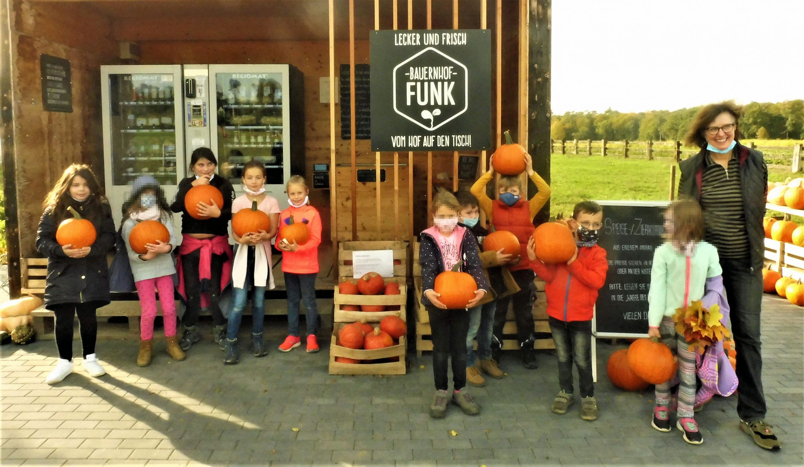 Vergangene Woche war der „Offene Kindertreff“ mit zehn Kindern zu Gast auf dem Bauernhof Funk in Langstadt. Auf dem Hof zwischen Langstadt und Harpertshausen konnten bei einem Rundgang zunächst viele [&hellip;]