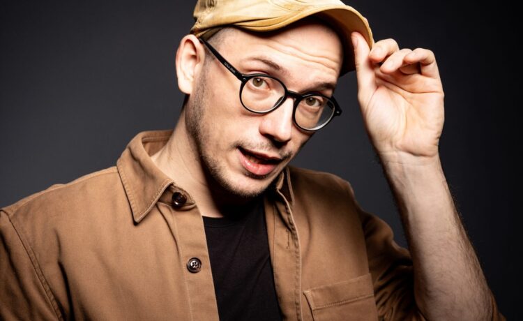 Kabarett trifft Kleinstadtpoesie: Sven Garrecht und Martina Beils beim Local Heroes Festival